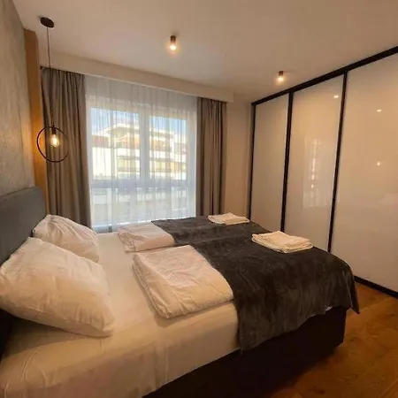 Apartament Airport 2-bedroom Komputerowa